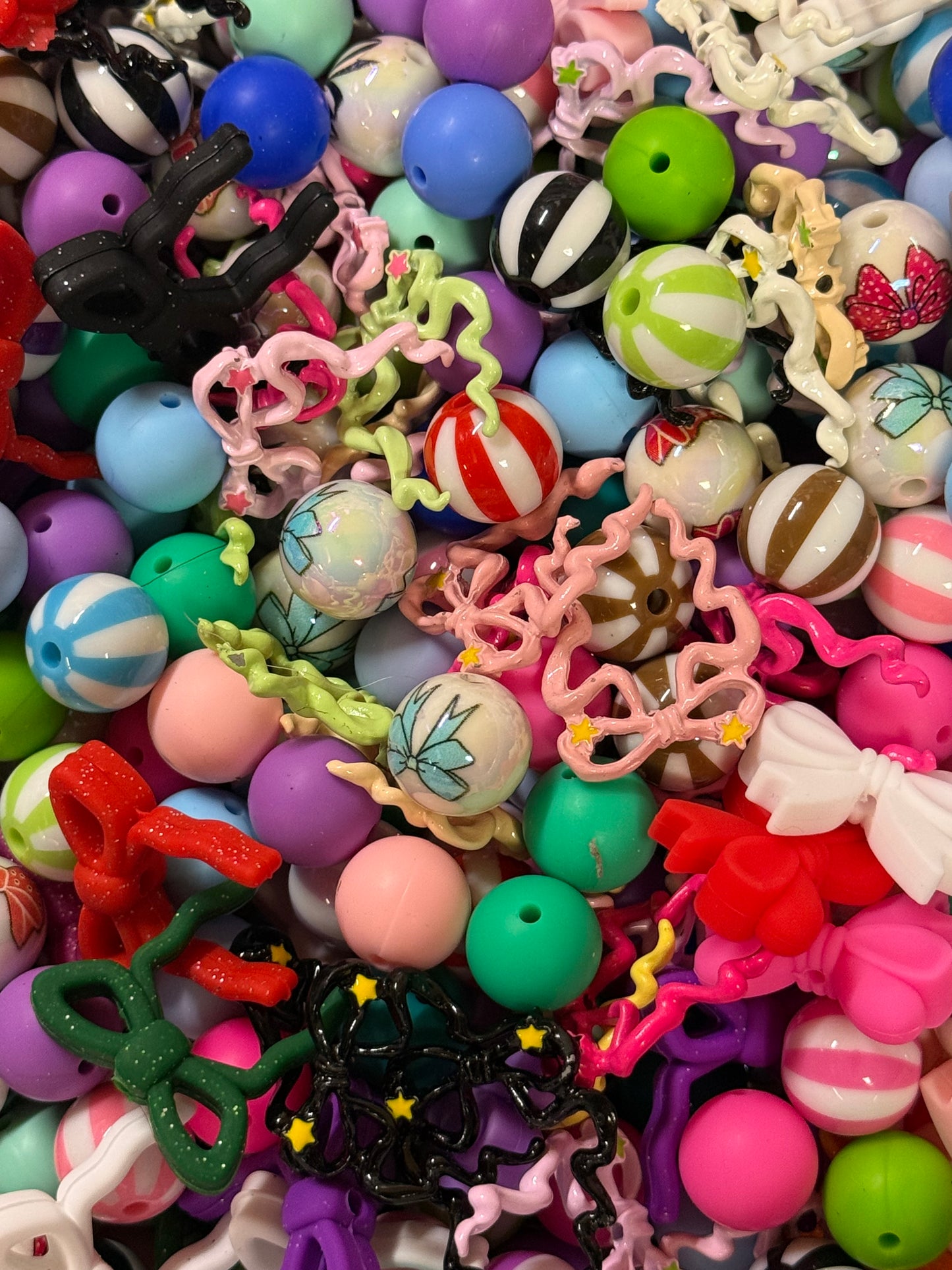 Bow Pop Party Bead Mix 4oz